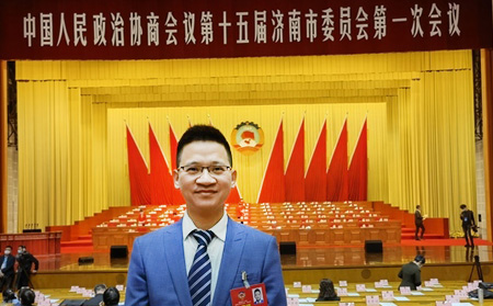 市政協(xié)委員古欣：建設(shè)政府自持高標(biāo)準(zhǔn)輕生產(chǎn)廠房，讓企業(yè)安“家”市區(qū)